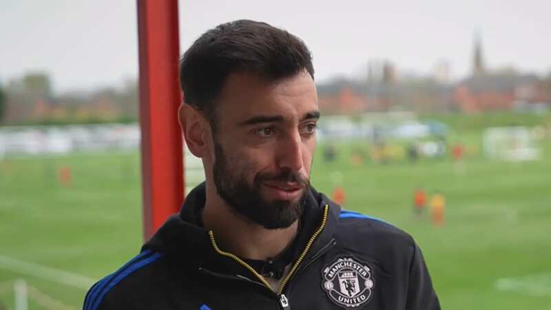 Fernandes hits out at Man Utd “disrespect” as Martinez issues statement