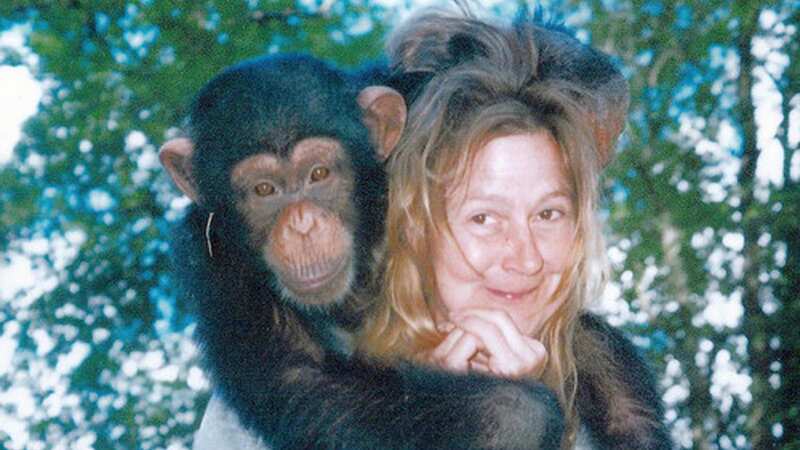 Charla Nash with Travis the chimp (Image: Internet Grab)