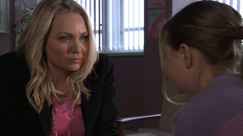 EastEnders fans demand Roxy returns permanently after emotional Amy scene