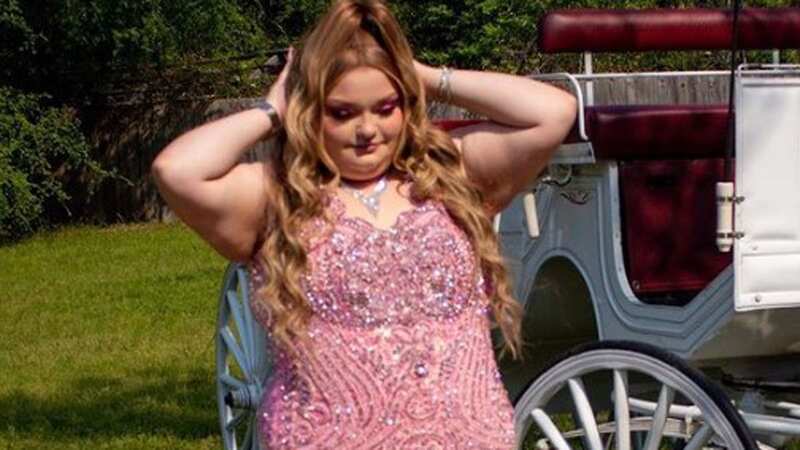 Honey Boo Boo shares new snaps from prom as fans fume over boyfriend