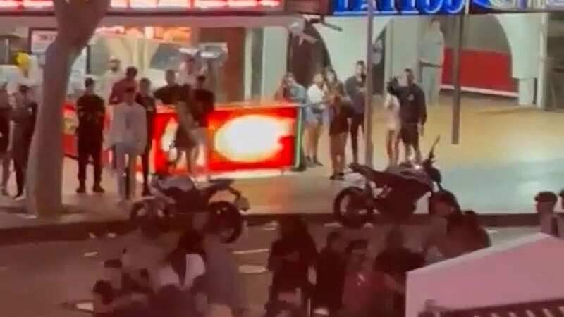 Magaluf mass brawl sees more than 50 revellers throw punches and kicks