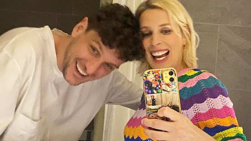 MAIn - BREAKING Sara Pascoe pregnant