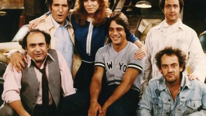 Taxi stars reunite 40 years after the classic sitcom ended (Image: @TonyDanza/twitter)