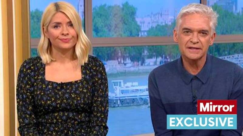 Holly Willoughby pushing for new contract and ITV decision on Phillip Schofield