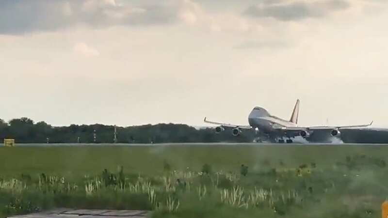 Terrifying moment plane