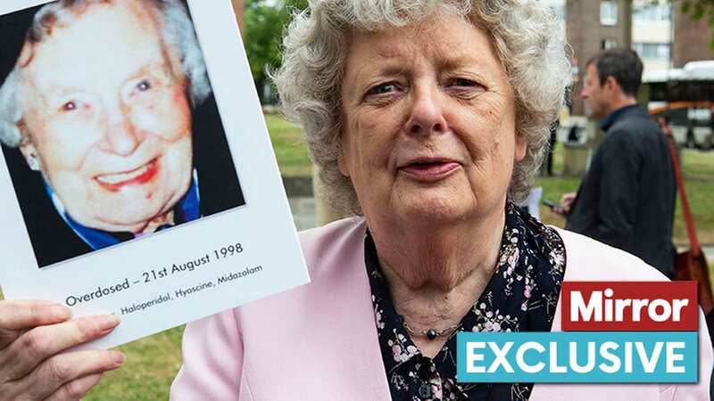 Gillian and poster of her mum (Image: DAILY MIRROR)