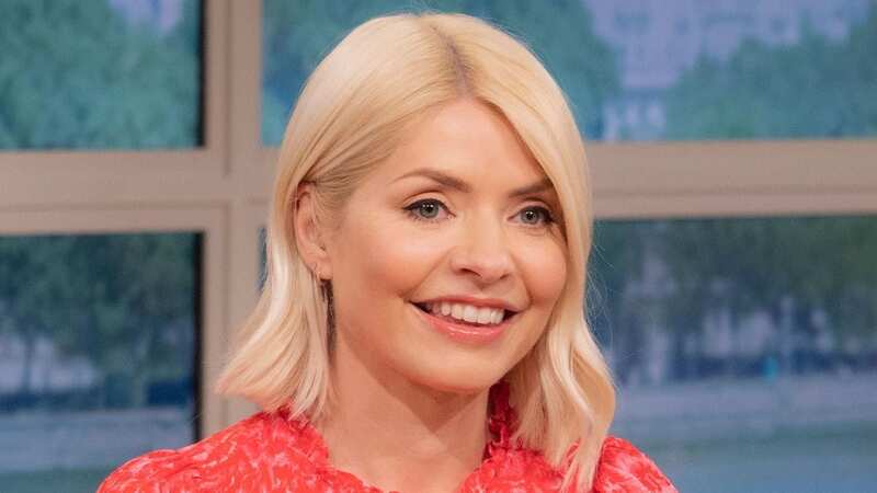 Holly Willoughby shares cryptic social media post as Phillip Schofield quits This Morning