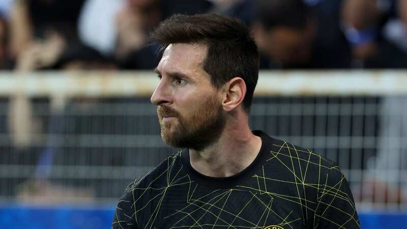 Messi offered unique Premier League transfer by team-mate offering to cut salary