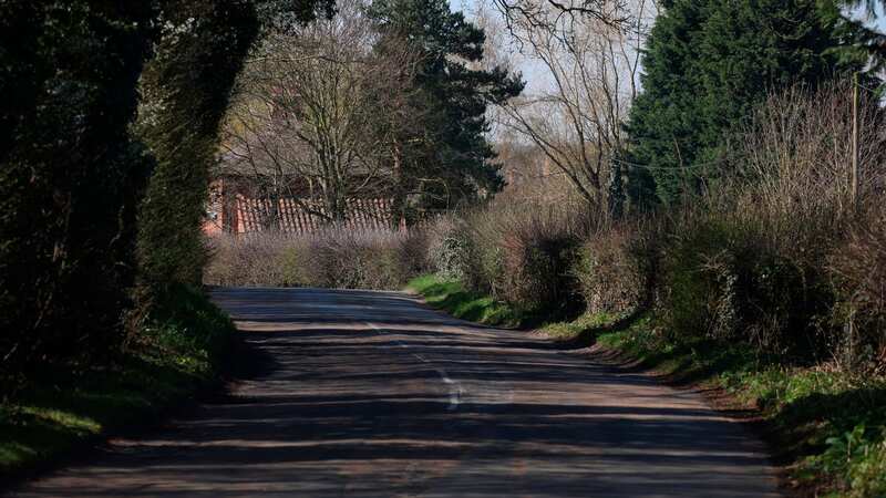 Henry Thwaites was found dead along this rural road in Nottinghamshire (Image: Joseph Raynor/ Nottingham Post)