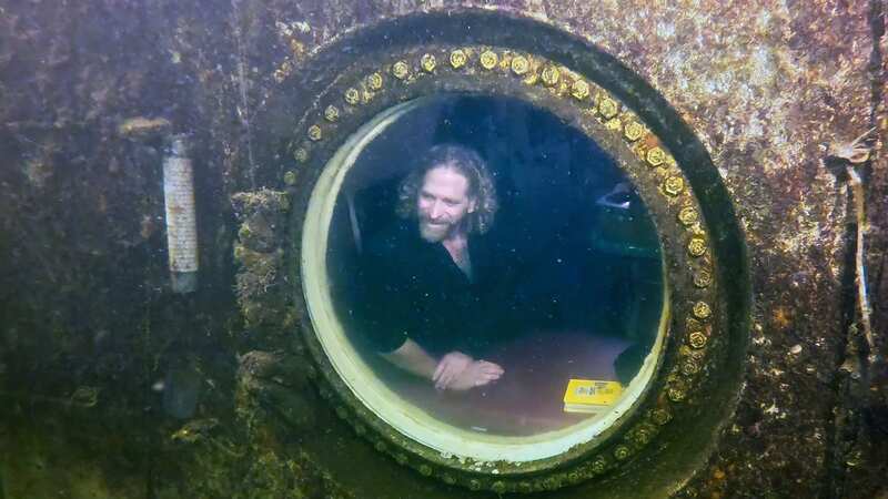 Man spends 93 days at the bottom of the Atlantic - now he