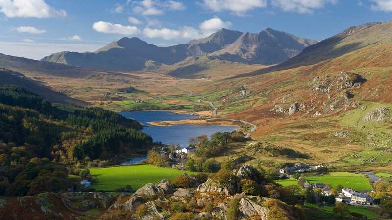 Some walkers and climbers to Eryri National Park have been left fuming (Image: Getty Images/AWL Images RM)