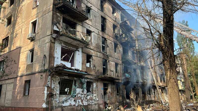 Remains of the complex in Kryvyi Rih after the attack (Image: National Police of Ukraine/AFP v)