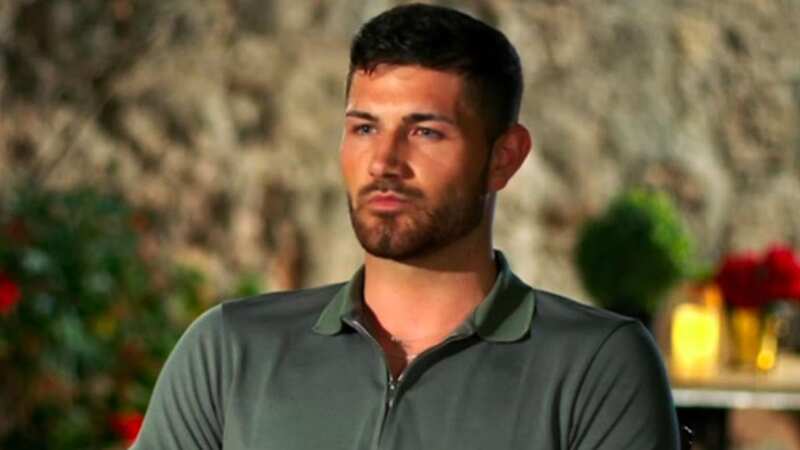 Love Island fans reel over bombshell Scott
