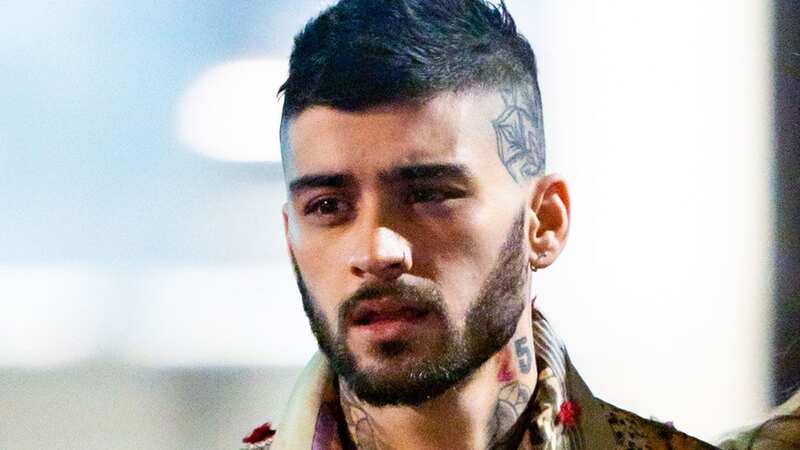 Zayn Malik sends fans wild with rare Instagram selfie as One Direction rumours continue