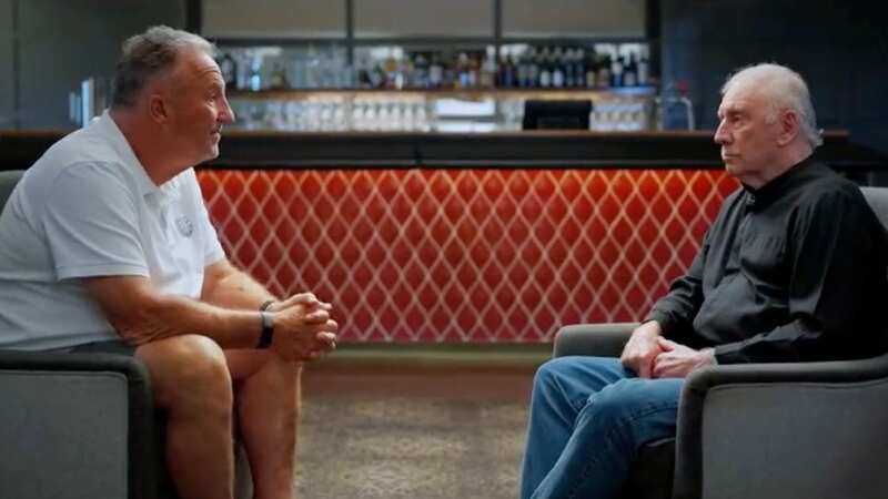 Ian Botham and Ian Chappell have been embroiled in a heated feud (Image: Channel 9)