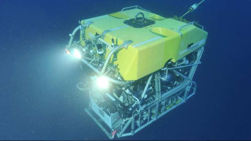 Titanic submarine rescue robot found vessel remains 