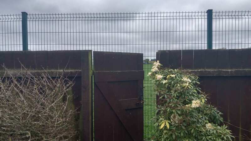 The fence that was put up by the council (Image: Hull Daily Mail / MEN Media)