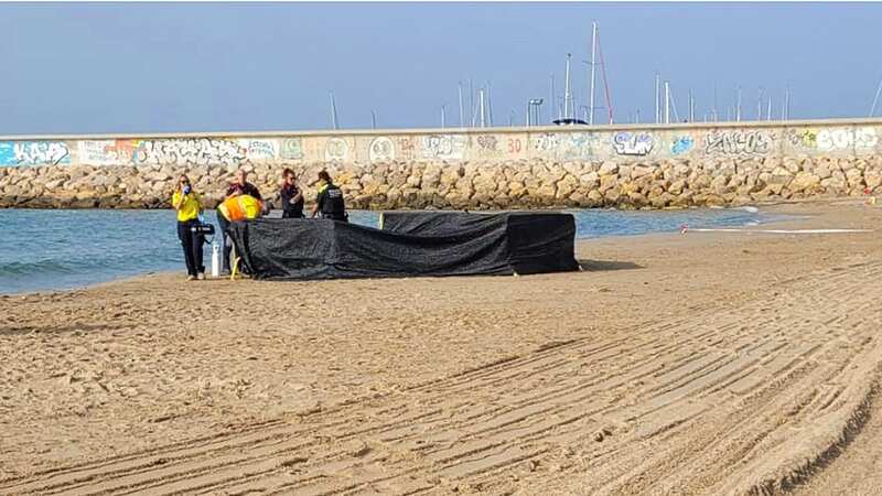 Roda de Bera Beach-Police at the scene where baby was found (Image: SOLARPIX.COM)