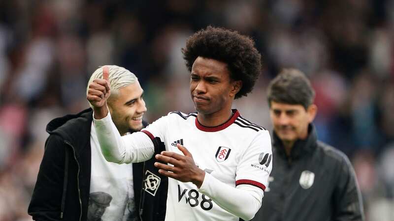 Willian offered unique transfer by Premier League rivals in two-club deal