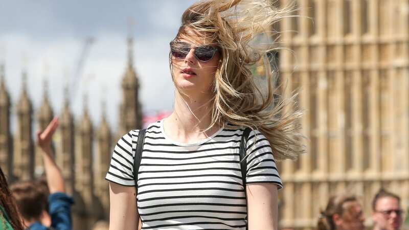 High winds hit London as Met Office issues weather warnings (Image: Dinendra Haria/LNP)