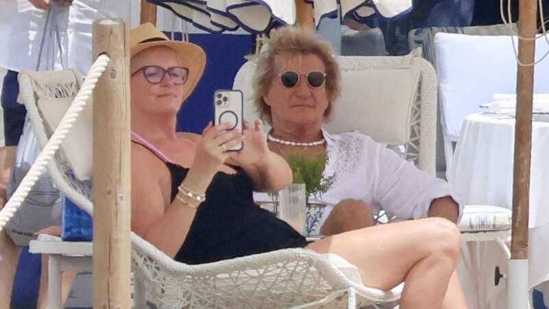 Rod Stewart and Penny Lancaster top up tans as they enjoy a well-deserved break