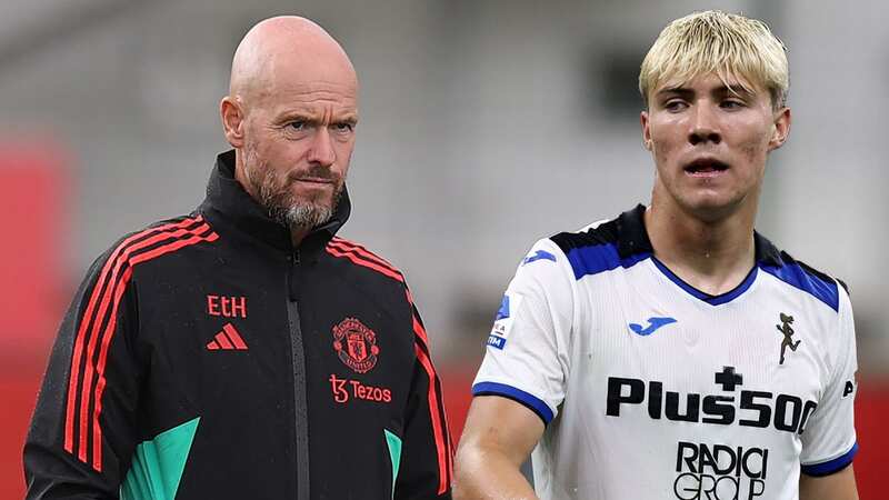 Ten Hag warned Hojlund transfer is "risk" that could backfire for Man Utd
