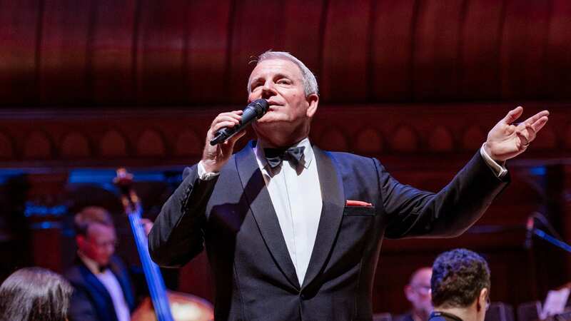 Stephen Triffit taking on the role of Frank Sinatra (Image: Hayley Bray Photography)