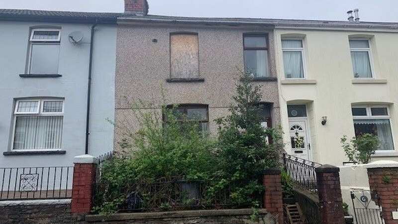 This rundown three-bed terrace has sold for five times its guide price (Image: Google maps / Paul Fosh Auctions)
