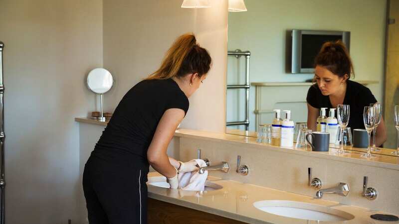 The hotel manager advises against shampoo bottle use (stock photo) (Image: Getty Images/Mint Images RF)