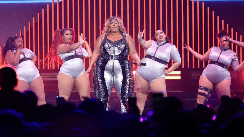 Lizzo with dancers in Auckland (Image: WireImage)