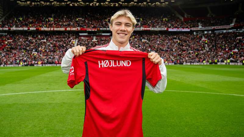 Hojlund has not been given a Man Utd shirt number as unusual reason emerges