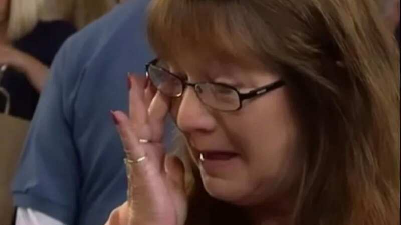Antiques Roadshow guest breaks down in tears over unexpected value of 