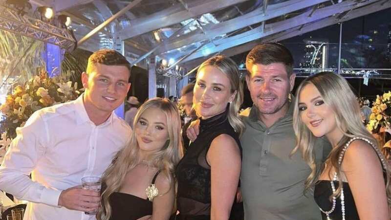 Lee Byrne (far left) with Steven Gerrard