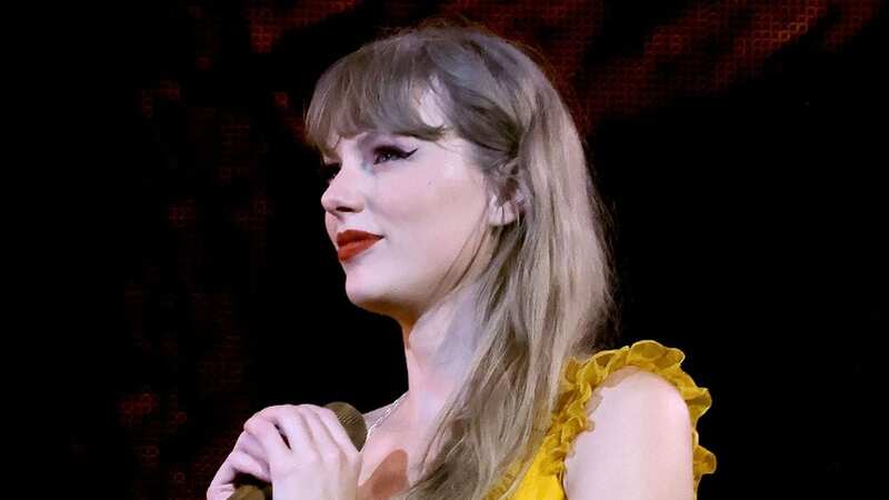 Taylor Swift was given huge applause from fans (Image: kianimargolis/Twitter)
