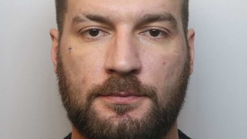 Jonathan Hunt has been jailed after beating his then-girlfriend (Image: Derbyshire Live/BPM Media)