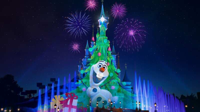 Disneyland Paris at Christmas (Image: Disneyland Paris)