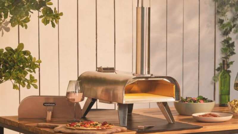 Enjoy delicious, stone-baked pizzas from the comfort of your own home (Image: Vonhaus)