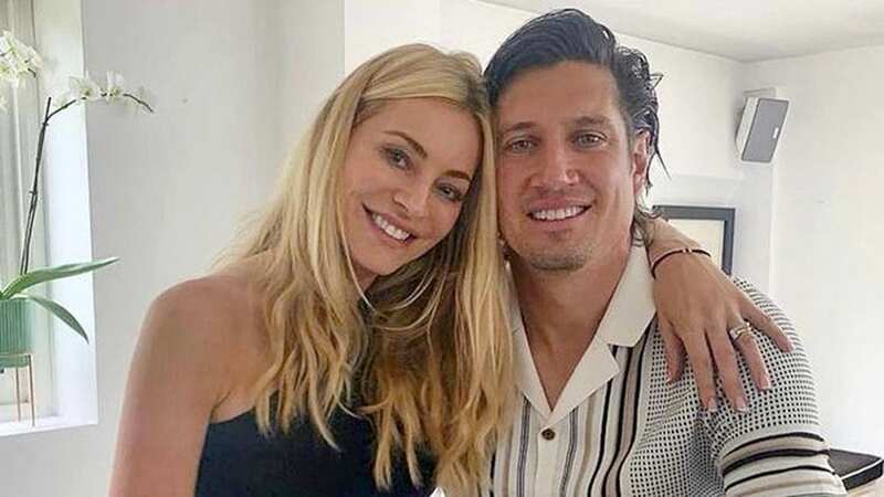 Tess and Vernon share two daughters (Image: tessdaly / Instagram)