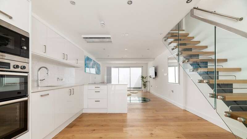 The flat is located in the upmarket area of Islington in the capital (Image: Jam Press/OpenRent)