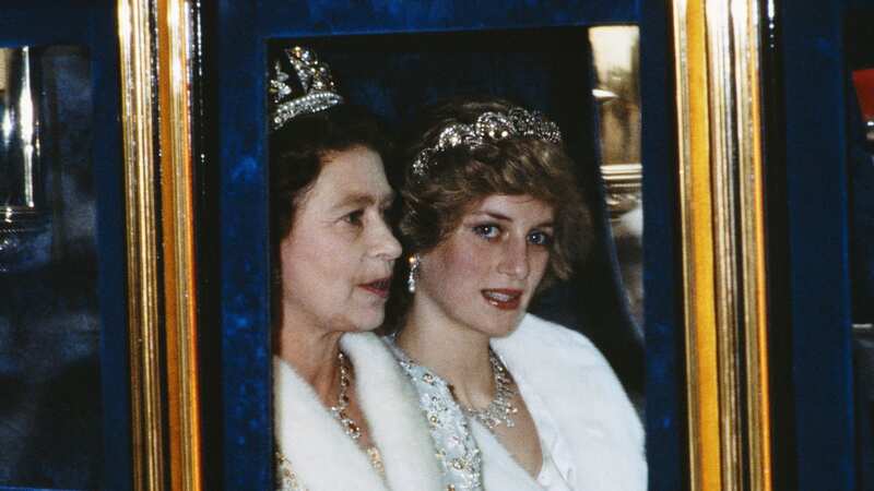Princess Diana and Queen Elizabeth II in November 1992 (Image: Getty Images)