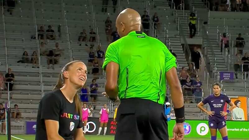 San Diego wave manager Casey Stoney is shown a red card (Image: CBS Sports)