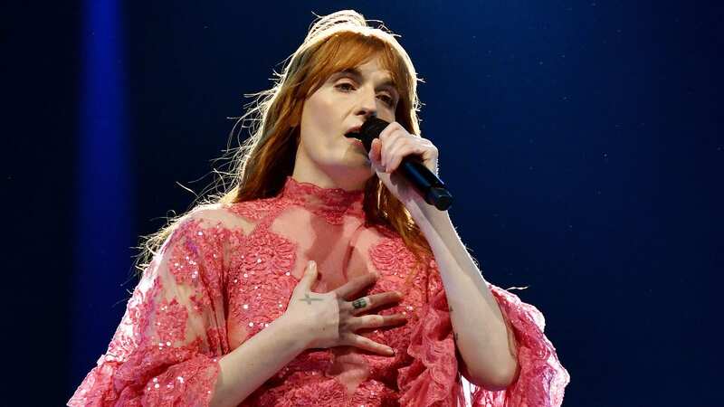 Florence and The Machine cancel gigs as lead singer has 