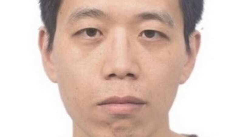 University shooting suspect seen being arrested after manhunt and 2 people shot