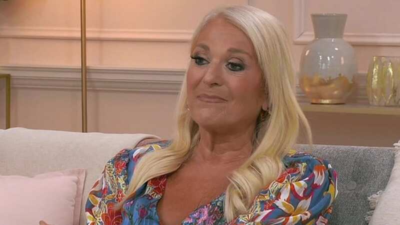 Celebs Go Dating