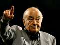 Mohamed Al Fayed promised Fulham fans Man Utd dreams and offered stars Viagra