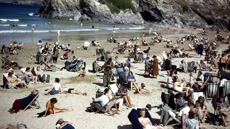 This Cornwall beach scene was captured in September 1943 - but something strikes odd about it (Image: Popperfoto Creative)