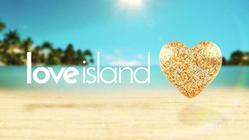 Love Island star announces she