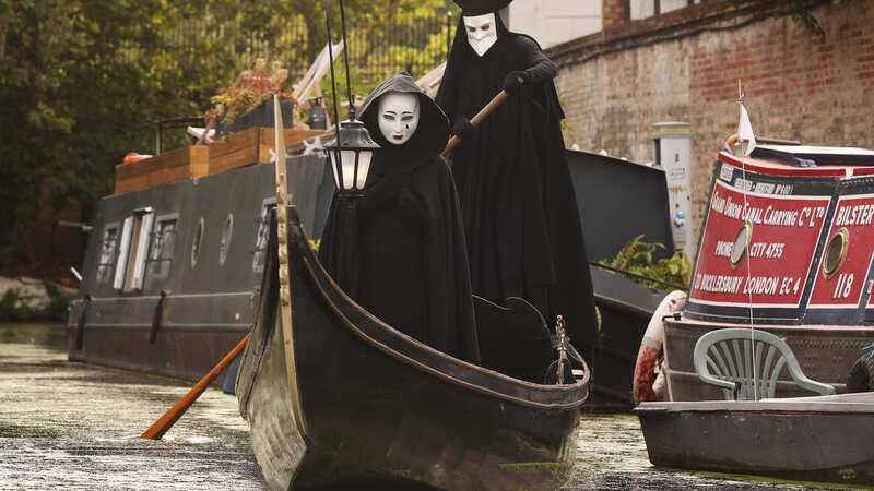 Ghoulish gondolas emerge from thick clouds of fog set over London