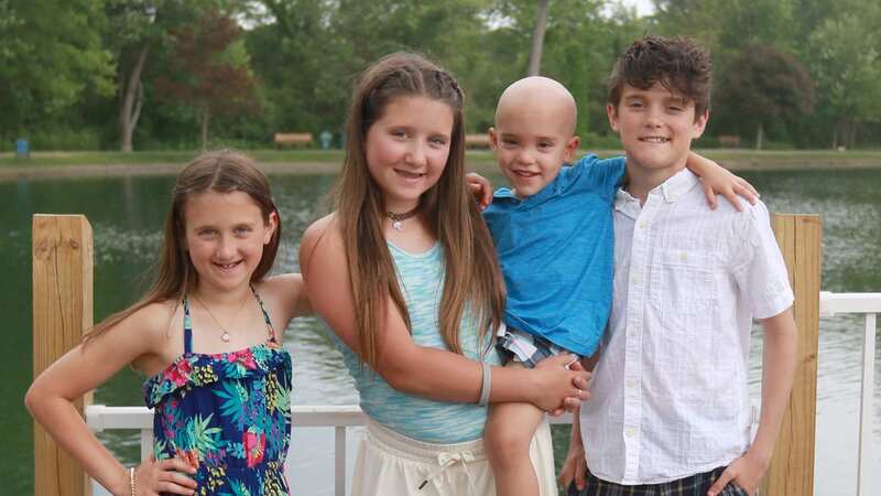 Emotional moment cancer patient, 3, reunites with siblings after six months away