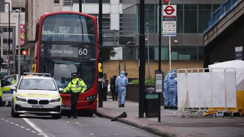 Police work at the scene of the fatal stabbing in Croydon, hours before the Tooting assault (Image: Getty Images)